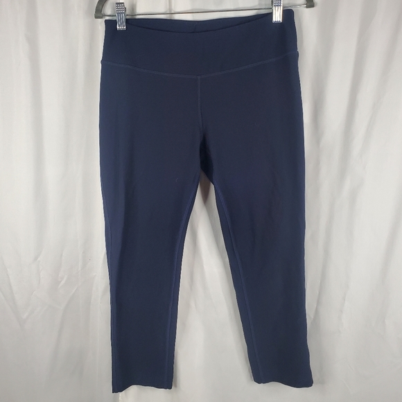Mondetta Pants - ◇ Mondetta Navy Blue Capri Workout Leggings Size Medium